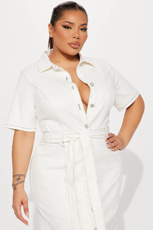 Alyana Short Sleeve Denim Maxi Dress - White