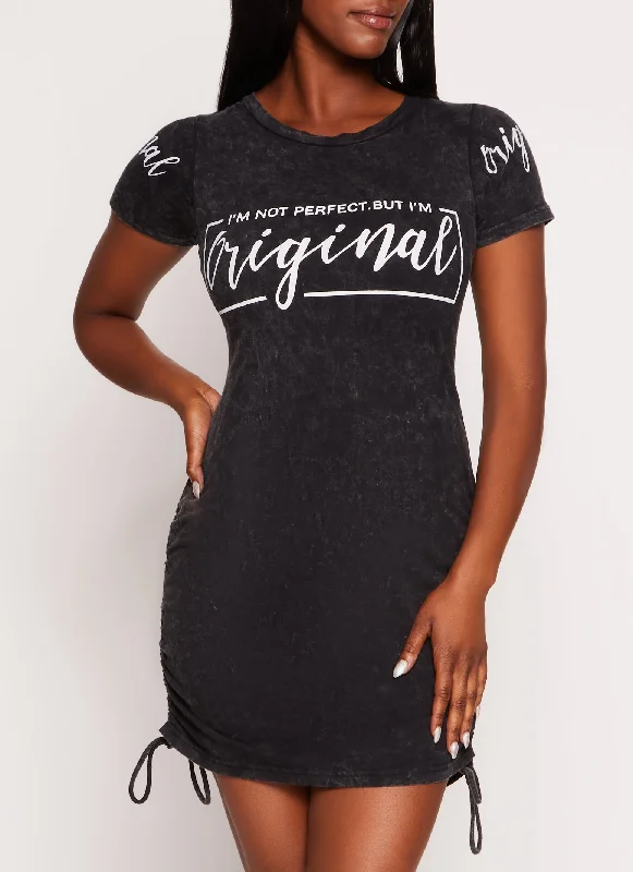 Im Not Perfect Ruched Graphic T Shirt Dress