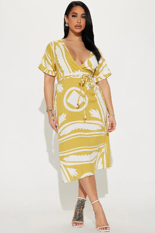 Cassie Midi Dress - Mustard