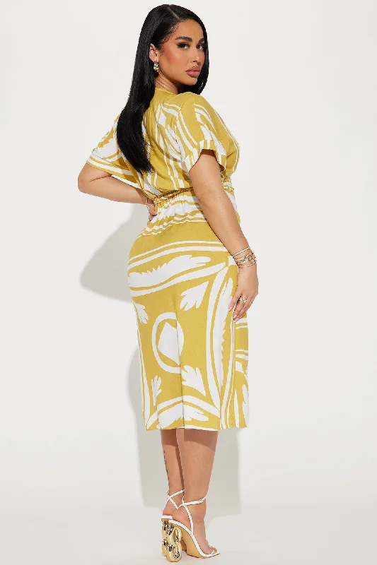 Cassie Midi Dress - Mustard