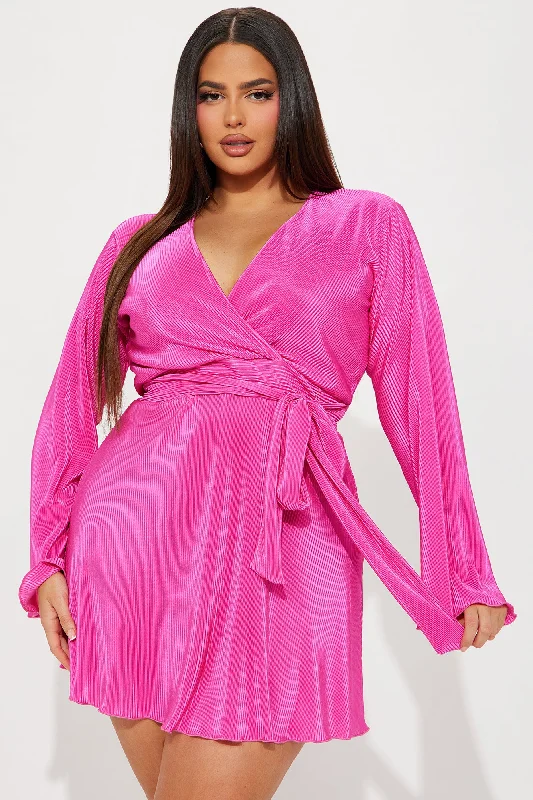 Ciara Plisse Mini Dress - Fuchsia