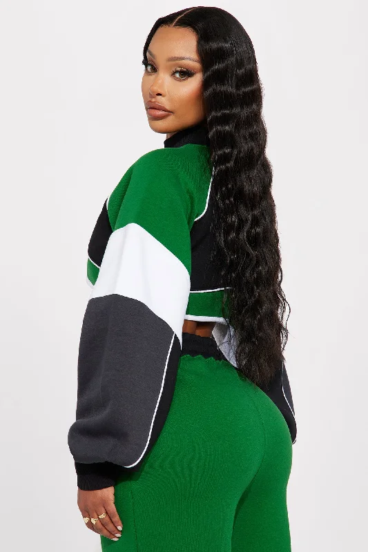 Competitive Edge Cropped Sweatshirt - Green/combo