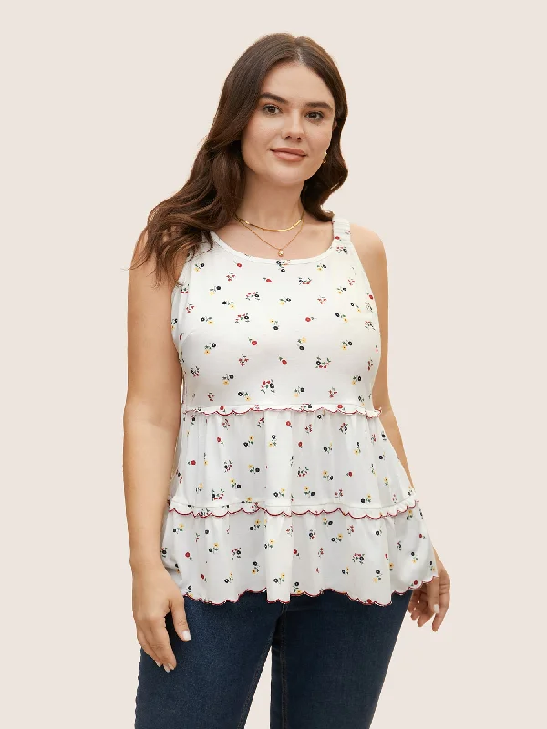 Ditsy Floral Tiered Hem Scalloped Trim Cami Top