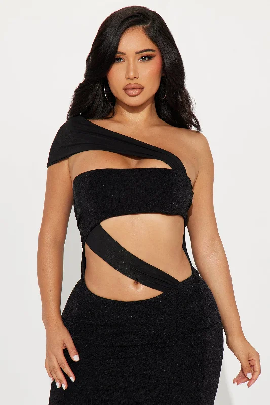 Ellen Cut Out Maxi Dress - Black