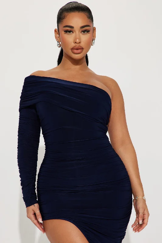 Isabella Ruched Midi Dress - Navy