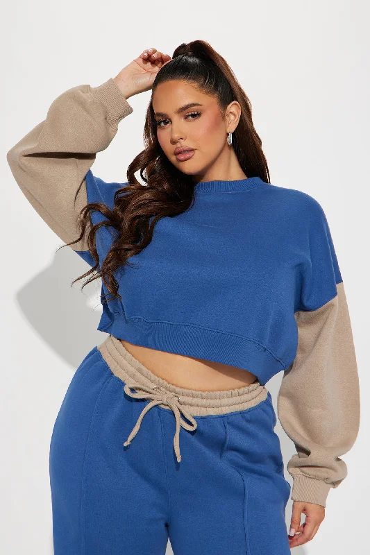 Keep It Cozy Sweatshirt - Blue/combo