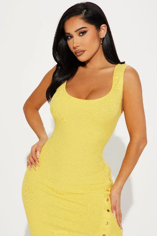 Miranda Sweater Midi Dress - Yellow