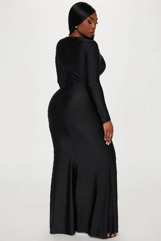 Royalty Maxi Dress - Black