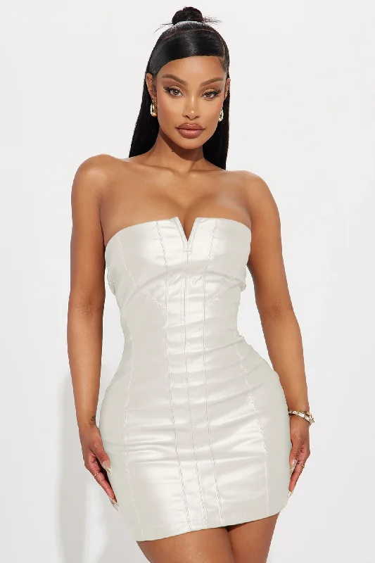 Sleek Rebel Leather Mini Dress - Ivory