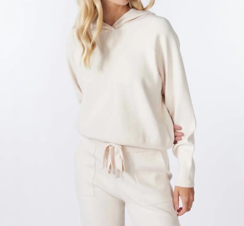 Sweater Knitted Hoodie In Ivory