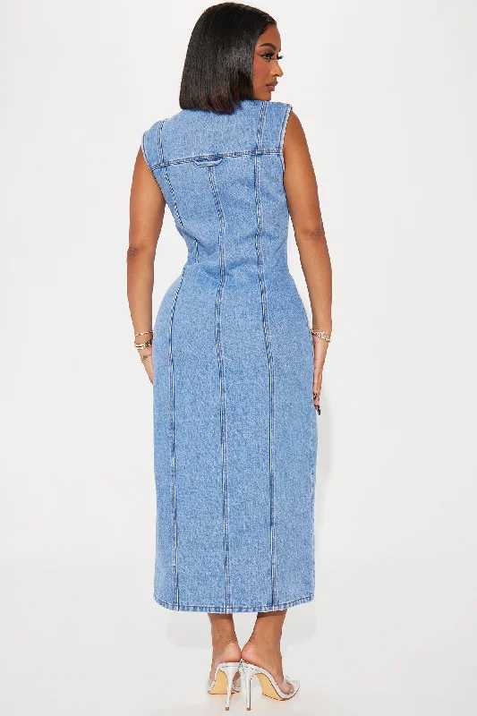 Tallahassee Denim Maxi Dress - Medium Wash