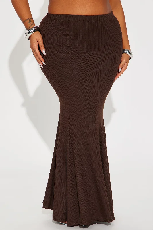 Darcy Flare Ribbed Maxi Skirt - Chocolate