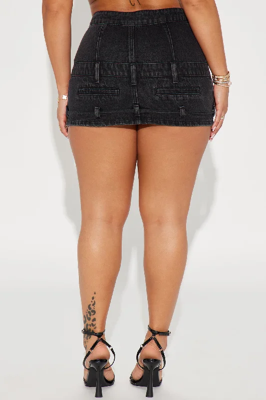 Off Edge Denim Mini Skirt - Black Wash