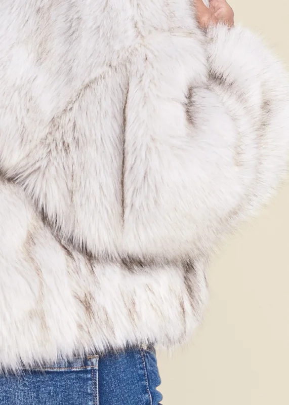 Faux-fur button coat - White